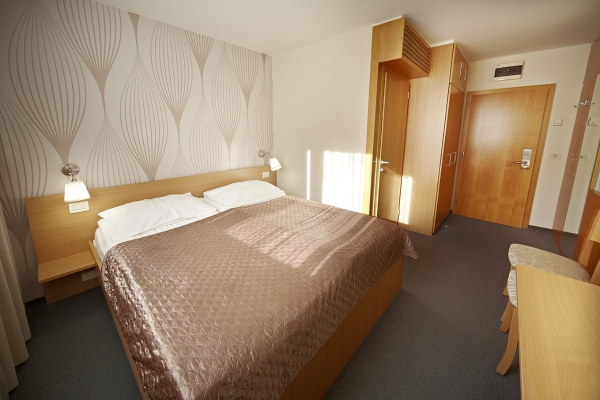 Hotel Vita - Terme Dobrna (Dobrna )